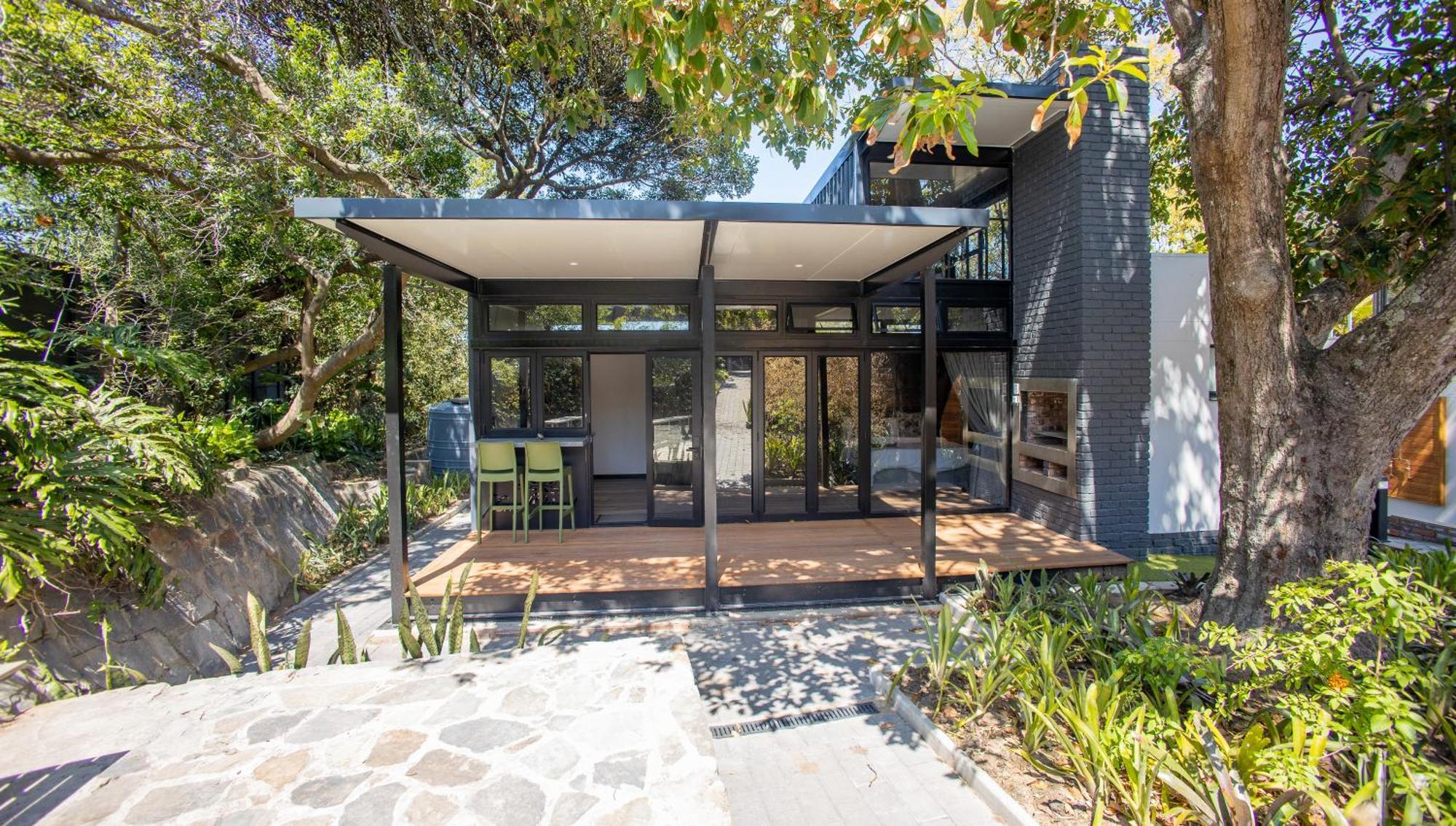 Coral Wood Self Catering Suites And B&B 东伦敦 外观 照片